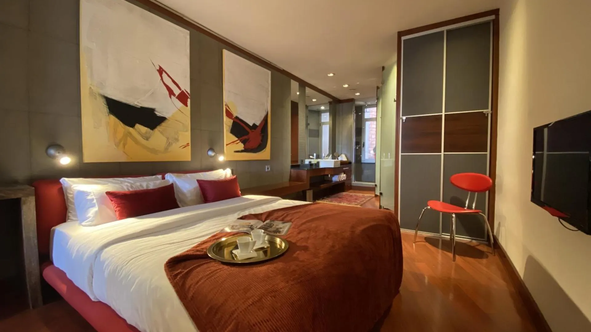 Luminous Designer Loft Style Apt Eixample Views By Myrentalhost Barcelona 0*,  España