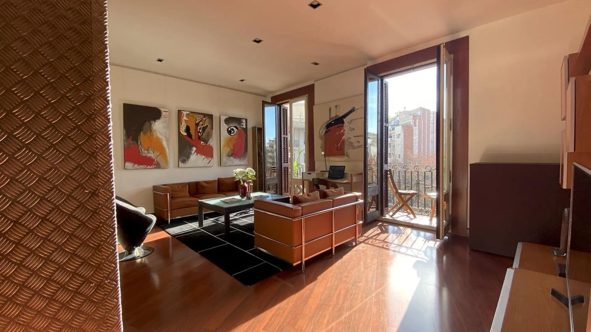 Apartamento Luminous Designer Loft Style Apt Eixample Views By Myrentalhost Barcelona